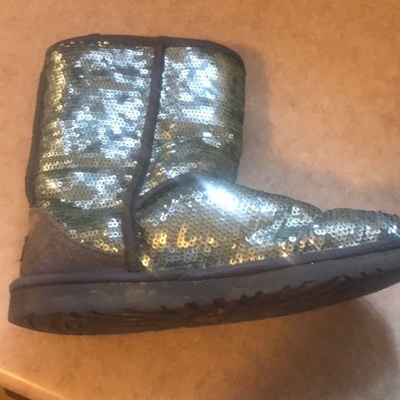 Ugg’s Blue Sparkly Boots - Picture 6 of 6